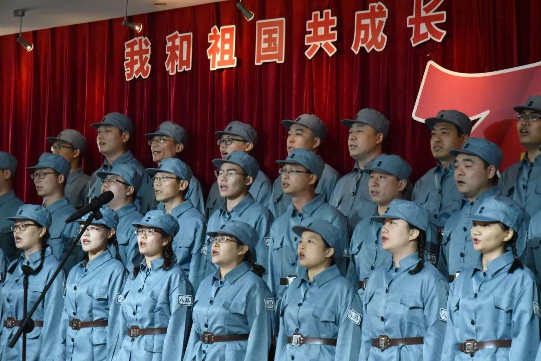 逃离天鹅森林