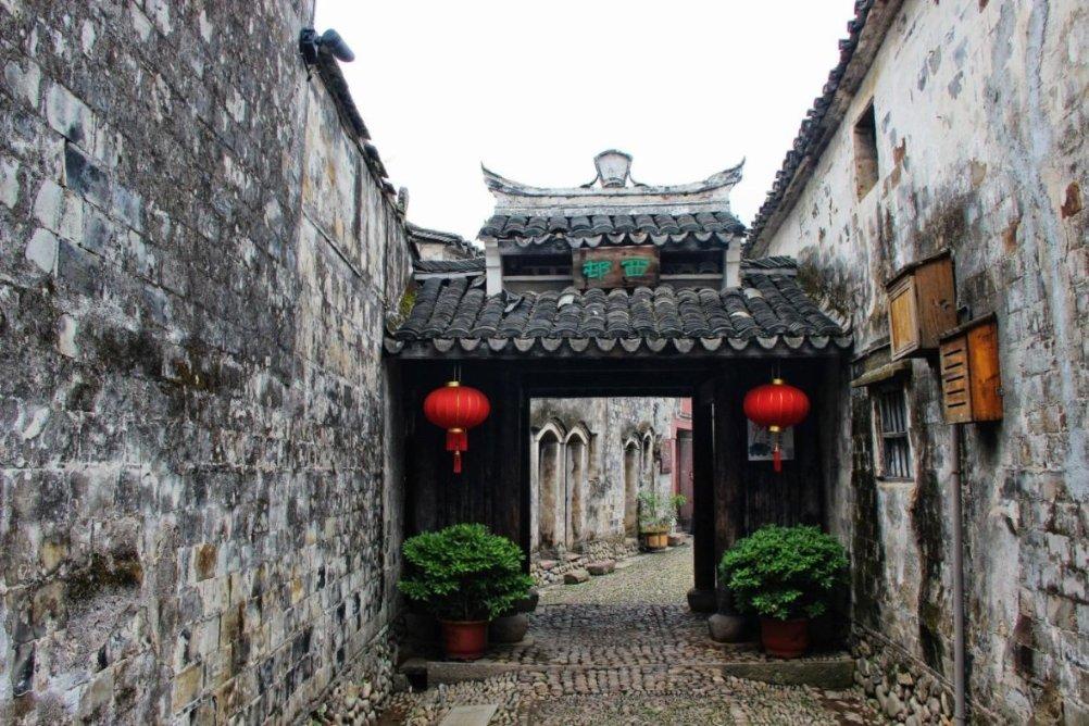 到处都在招聘海员，为什么海员的工资那么高，却没有什么人愿意去？游戏画面