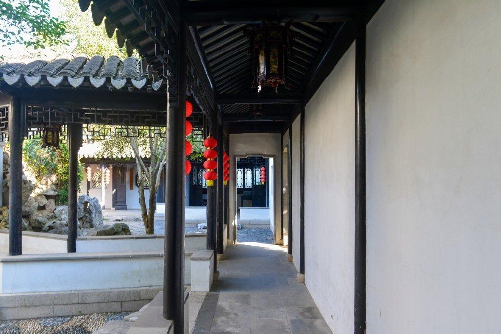 单身入祖坟为啥不行？你那里有类似“没结婚就去世的人不能入祖坟”的习俗吗？游戏画面